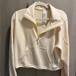 Women’s Half-Zip Pullover Top - pastel yellow